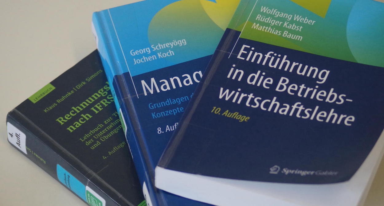 Studienangebot • Studium Und Lehre • Fachbereich Wirtschaftswissenschaft